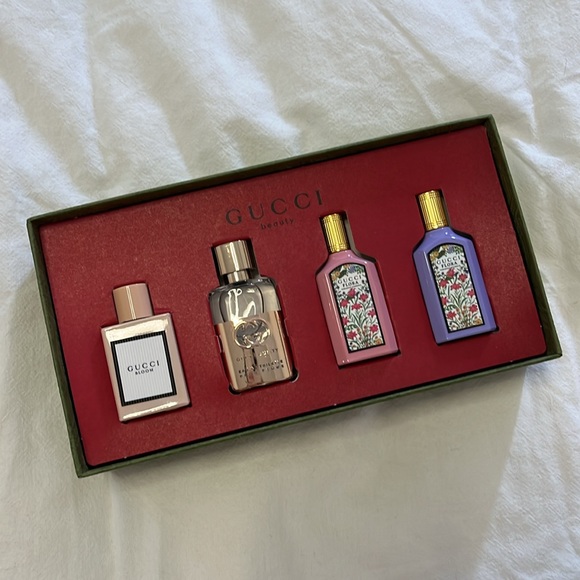 Gucci beauty mini discovery set women’s eau de toilette - Picture 3 of 7